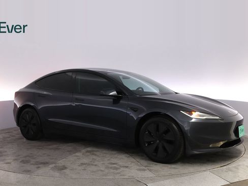Used 2025 Tesla Model 3 Long Range RWD image 14