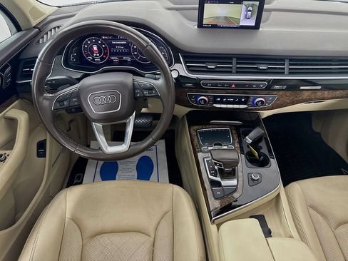 Used 2017 Audi Q7 3.0T Premium Plus w/ Premium Plus Package AWD/4WD image 30