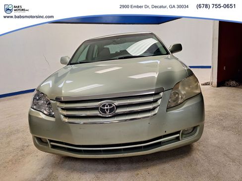 Used 2006 Toyota Avalon XL image 2