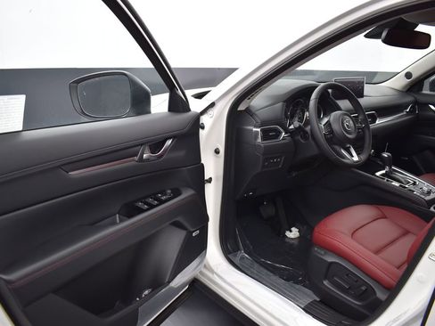 New 2025 MAZDA CX-5 Carbon Edition image 8