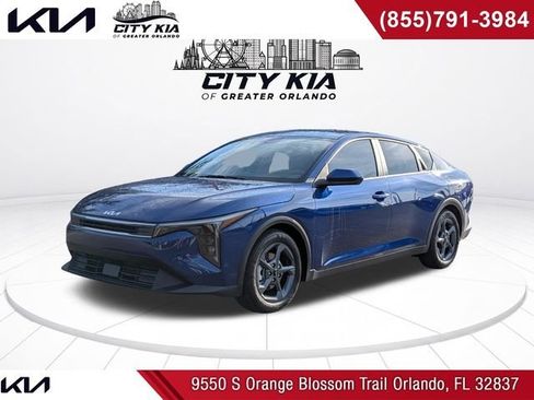 New 2026 Kia K4 FWD image 1
