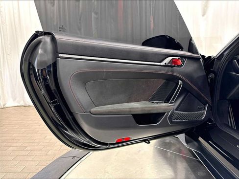Used 2024 Porsche 911 GT3 RS RWD image 24