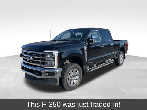 Certified 2025 Ford F350 Lariat w/ Chrome Package AWD/4WD image 1