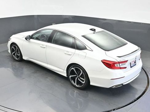 Certified 2022 Honda Accord Sport image 30