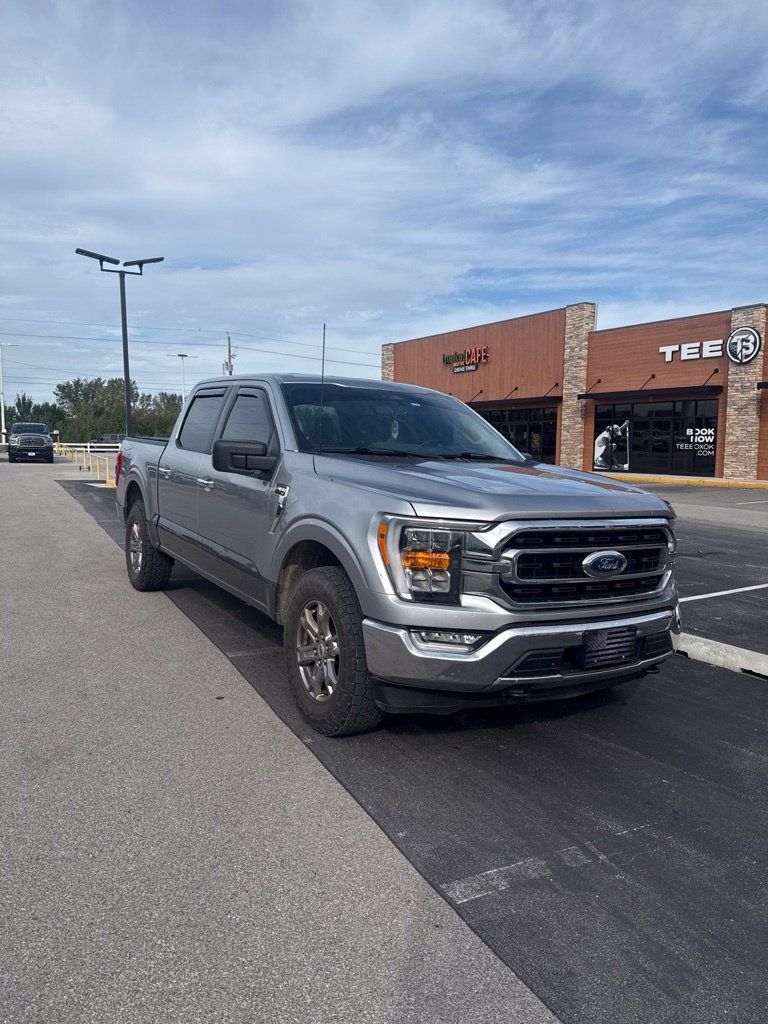 Used 2022 Ford F150 XLT w/ Equipment Group 302A High AWD/4WD image 2