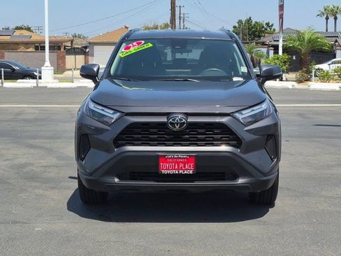 Used 2025 Toyota RAV4 XLE FWD image 2