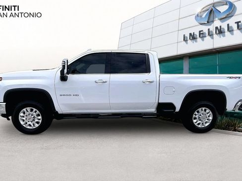 Used 2025 Chevrolet Silverado 2500 LTZ w/ LTZ Convenience Package AWD/4WD image 45