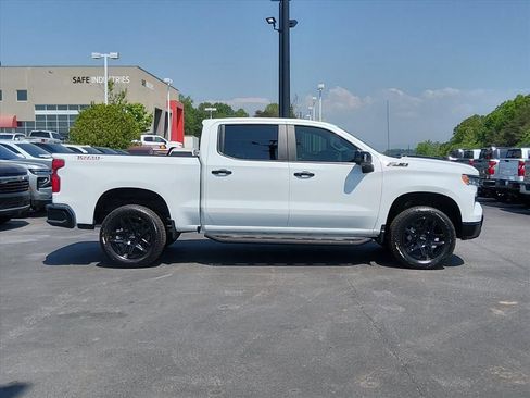 New 2026 Chevrolet Silverado 1500 LT Trail Boss AWD/4WD image 2