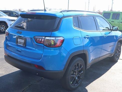 New 2026 Jeep Compass Latitude image 21