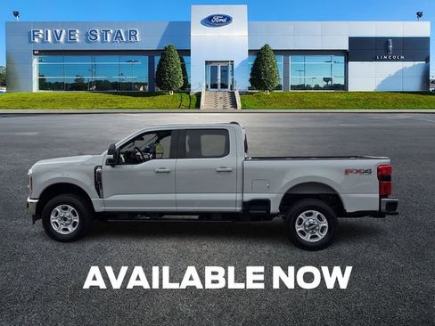 New 2026 Ford F250 XLT w/ XLT Premium Package image 4