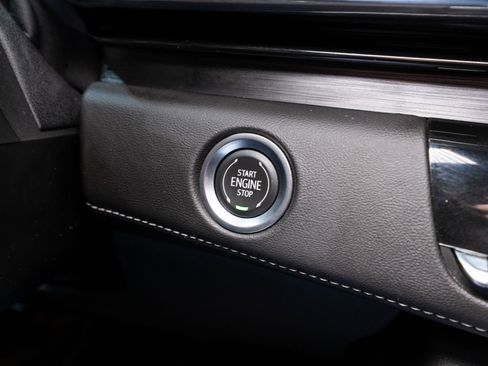 Used 2021 Cadillac Escalade Premium Luxury w/ Driver Assist Tech Package image 34