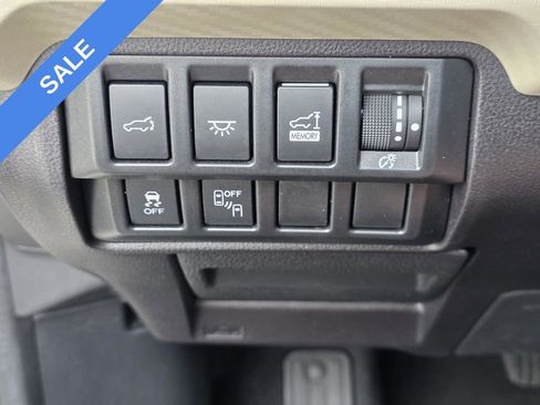 Used 2020 Subaru Ascent Premium w/ Convenience Package image 27