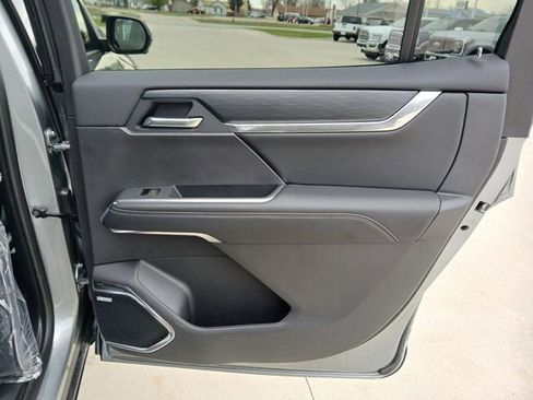 New 2026 GMC Acadia Elevation w/ LPO, Floor Liner Package image 19