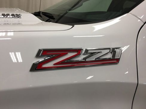 New 2026 Chevrolet Silverado 1500 LT image 12