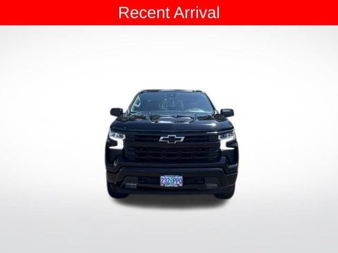 Used 2024 Chevrolet Silverado 1500 RST AWD/4WD image 2