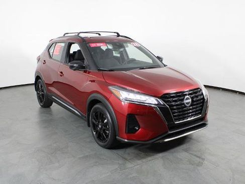 Certified 2023 Nissan Kicks SR w/ Interior Electronics Package FWD image 4