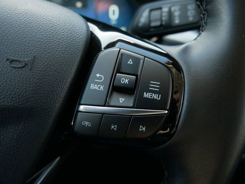 Certified 2024 Ford Escape Platinum image 19