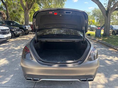 Used 2018 Mercedes-Benz C 63 AMG S image 19