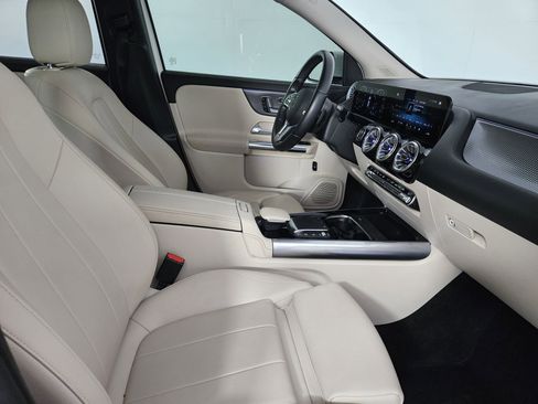 Used 2022 Mercedes-Benz GLA 250 image 42