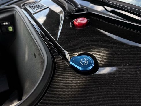 Used 2023 Chevrolet Corvette Stingray Premium Conv w/ Z51 Performance Package image 29