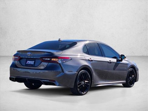 Used 2021 Toyota Camry XSE w/ Navigation Upgrade Package image 5