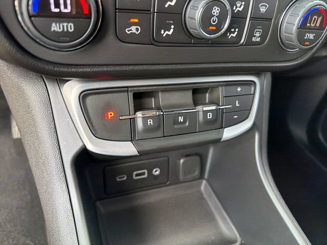 Certified 2022 GMC Terrain SLE w/ Driver Convenience Package FWD image 20