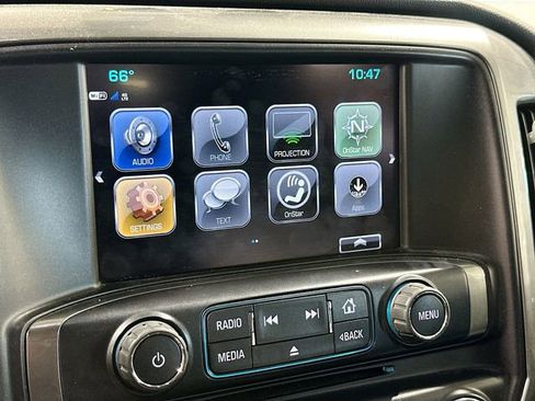 Used 2018 Chevrolet Silverado 1500 LT w/ True North Edition AWD/4WD image 16