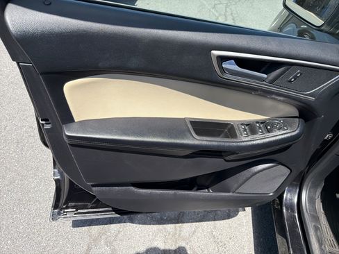 Certified 2022 Ford Edge SEL AWD/4WD image 15