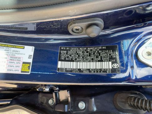 Used 2024 Toyota Corolla SE image 19