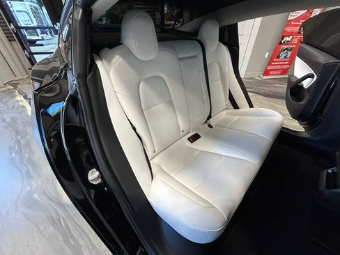Used 2018 Tesla Model 3 Long Range AWD/4WD image 5