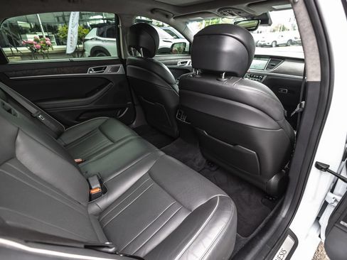 Used 2019 Genesis G80 5.0 Ultimate RWD image 31