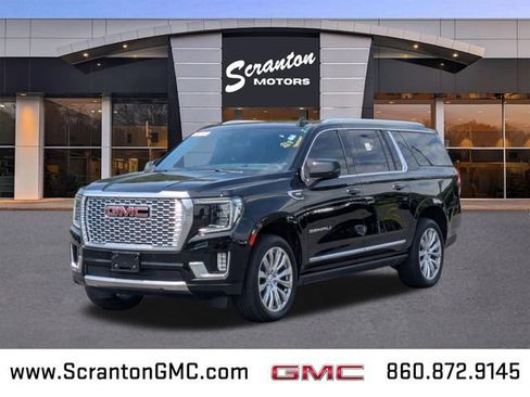 Used 2023 GMC Yukon XL Denali AWD/4WD image 1