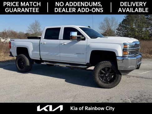Used 2017 Chevrolet Silverado 2500 LT image 1