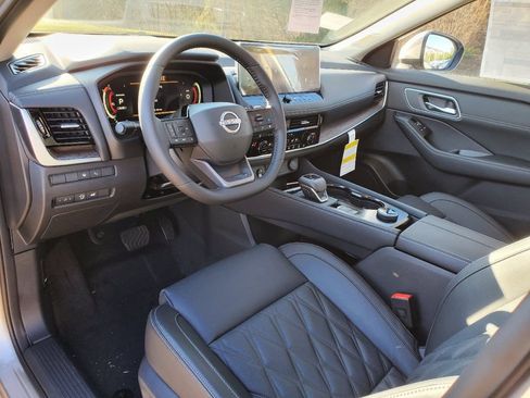 New 2026 Nissan Rogue Platinum w/ Platinum Premium Package AWD/4WD image 19