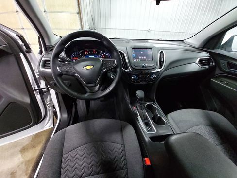 Used 2023 Chevrolet Equinox LT image 16
