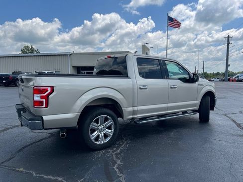 Used 2018 Ford F150 XLT w/ Equipment Group 302A Luxury AWD/4WD image 3