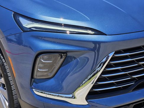 Certified 2026 Buick Enclave Preferred FWD image 9