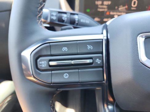 New 2026 GMC Terrain AT4 w/ Convenience Package III AWD/4WD image 19