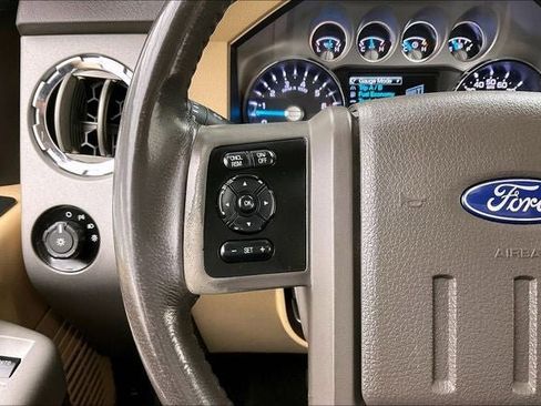 Used 2016 Ford F250 Lariat w/ Chrome Package image 23