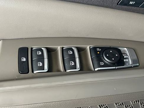 New 2026 Kia Carnival EX image 13