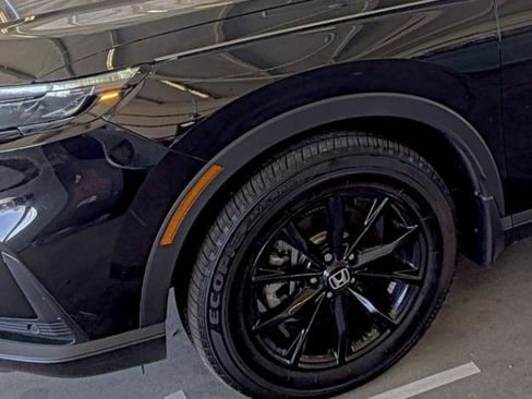 Used 2025 Honda CR-V Sport-L image 9