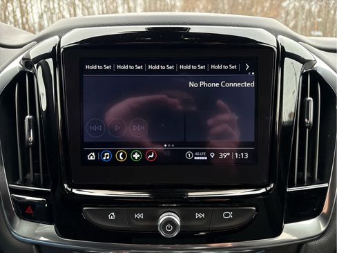 Certified 2023 Chevrolet Traverse LT image 22