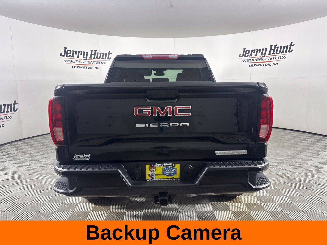 Used 2024 GMC Sierra 1500 Elevation AWD/4WD image 7