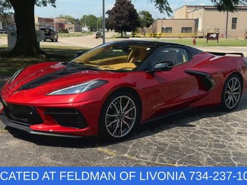 Used 2024 Chevrolet Corvette Stingray Premium Conv w/ Z51 Performance Package RWD image 4