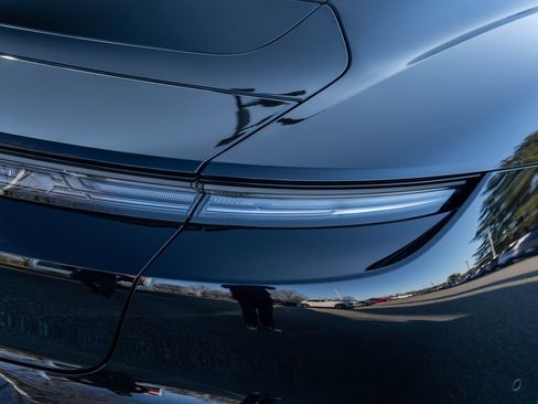 New 2026 Porsche Taycan GTS image 14