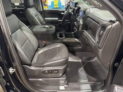 Used 2020 Chevrolet Silverado 1500 LTZ w/ LTZ Premium Package image 39