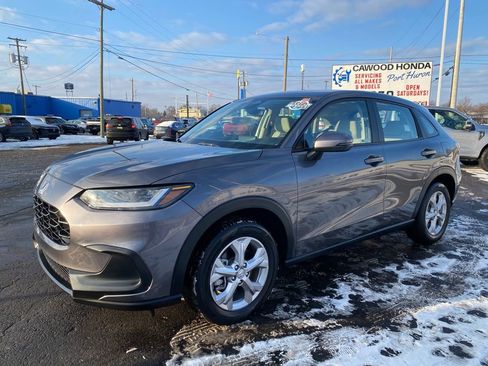 Used 2024 Honda HR-V LX image 7