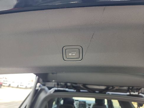 New 2026 GMC Yukon XL AT4 Ultimate image 9