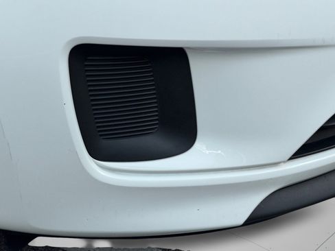 Used 2018 Kia Sedona LX FWD image 36