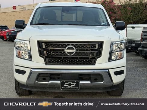 Used 2024 Nissan Titan SV w/ Accessory Utility Package RWD image 3
